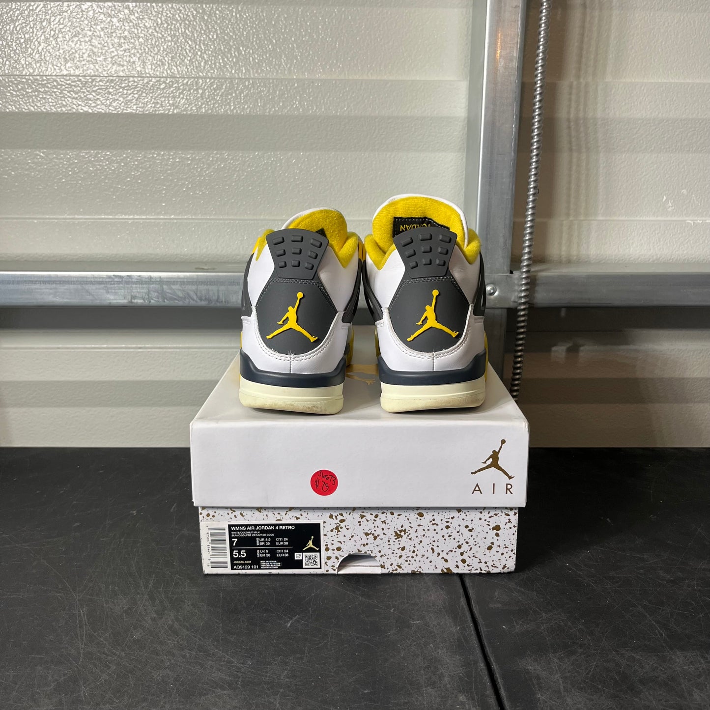 Size 7W - AJ 4 Sulfur