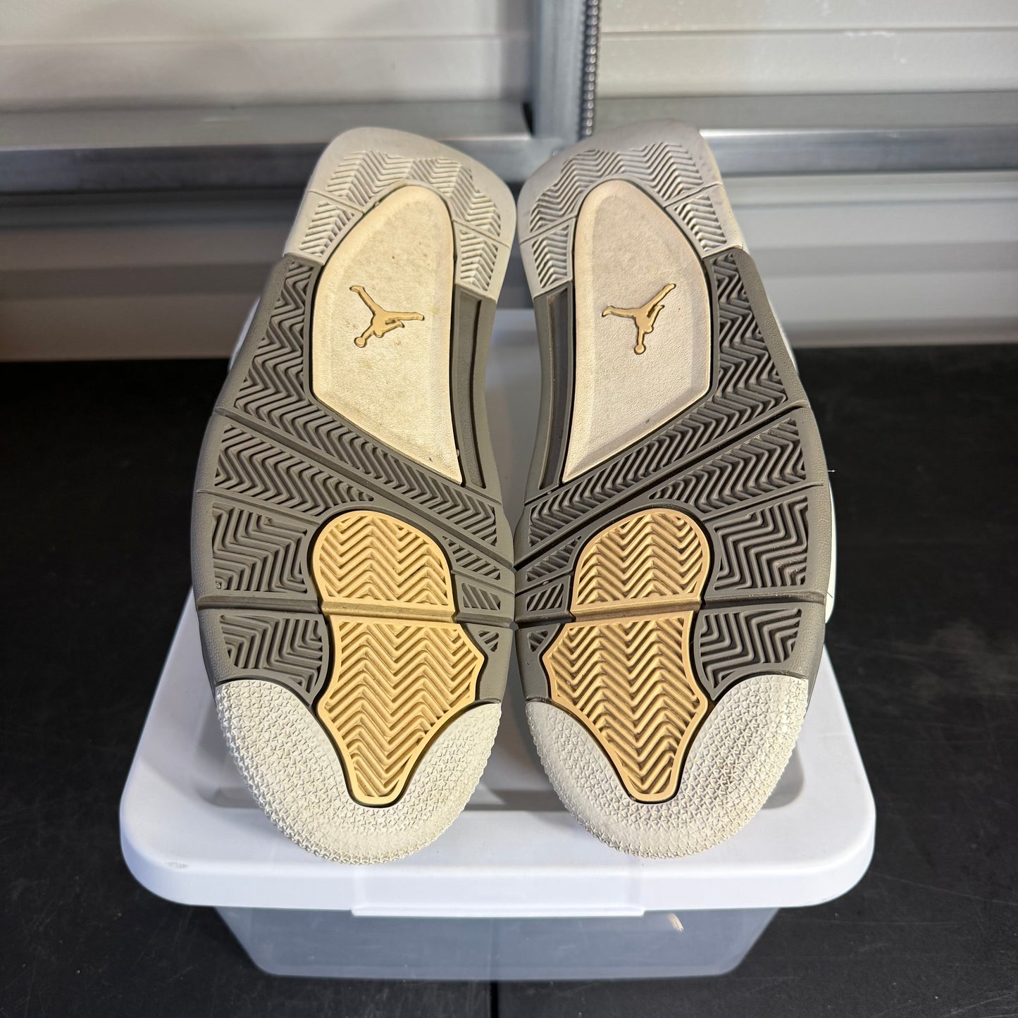 Size 12.5 - AJ 4 Craft Photon