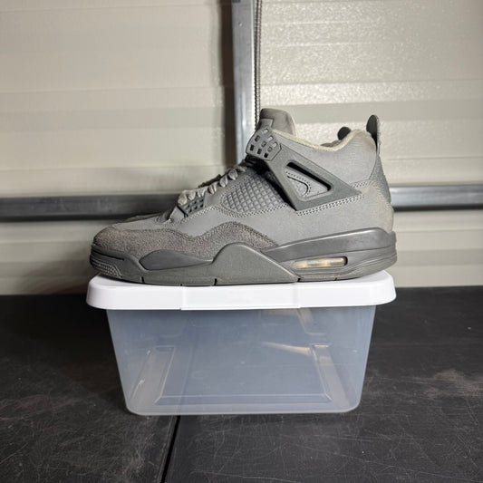 Size 8.5 - AJ 4 Wet Cement