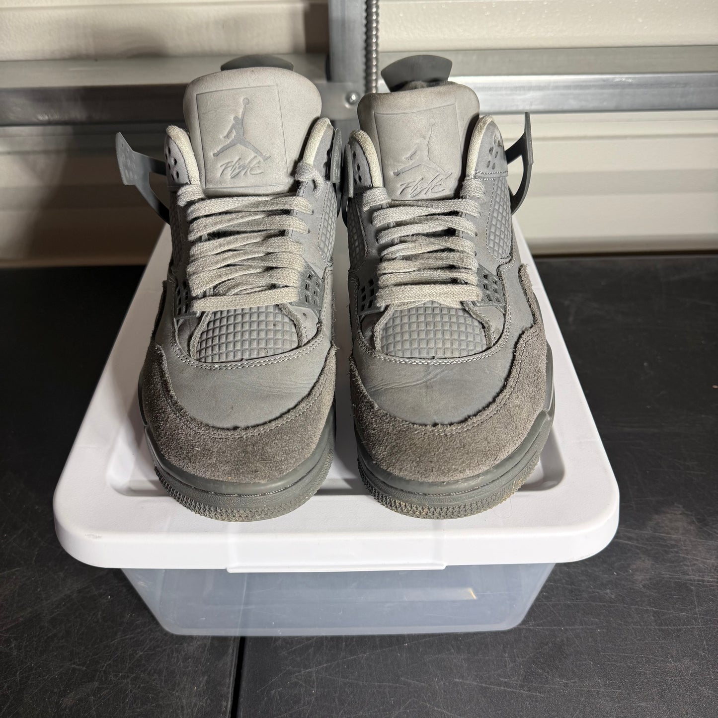 Size 8.5 - AJ 4 Wet Cement