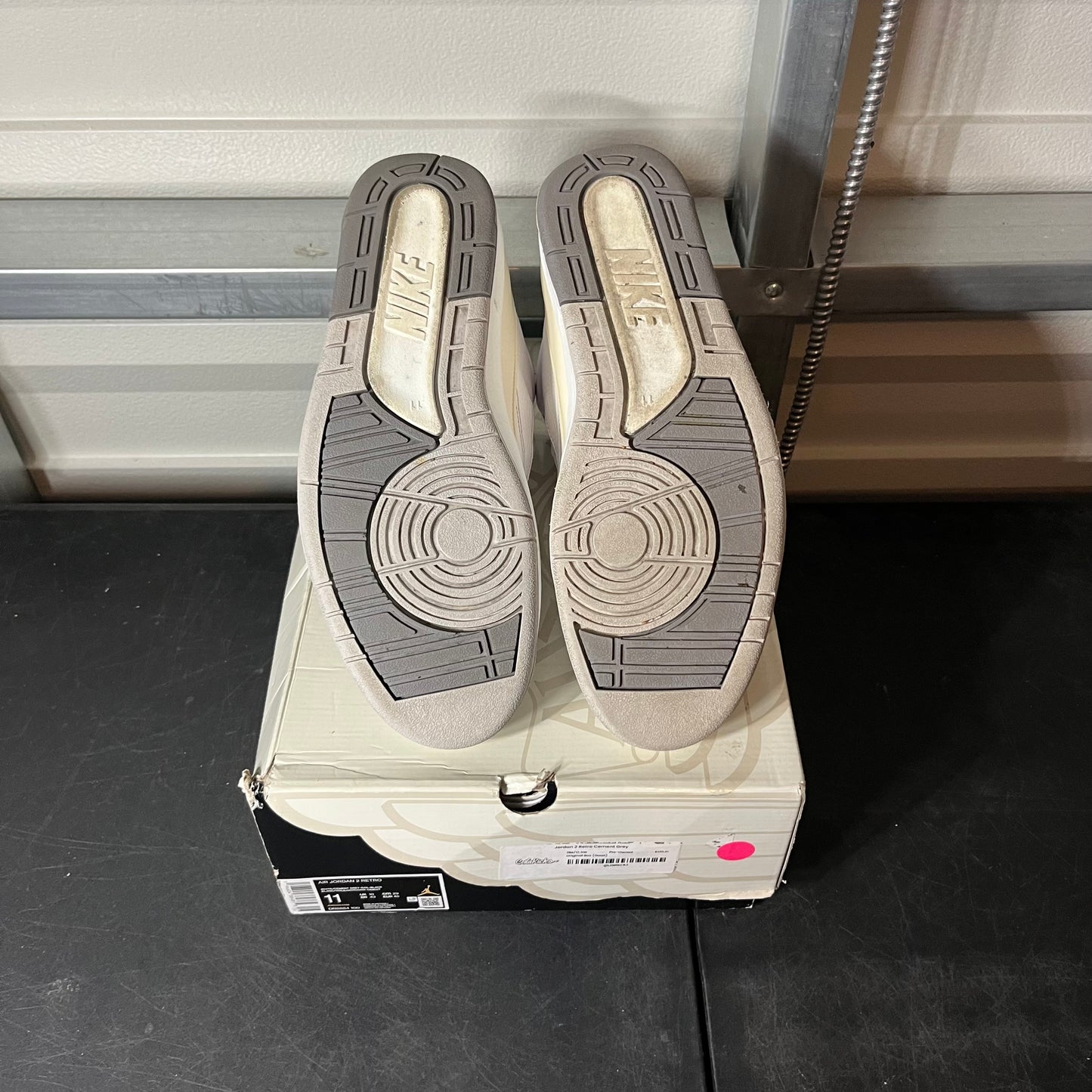 Size 11 - AJ 2 Cement Grey