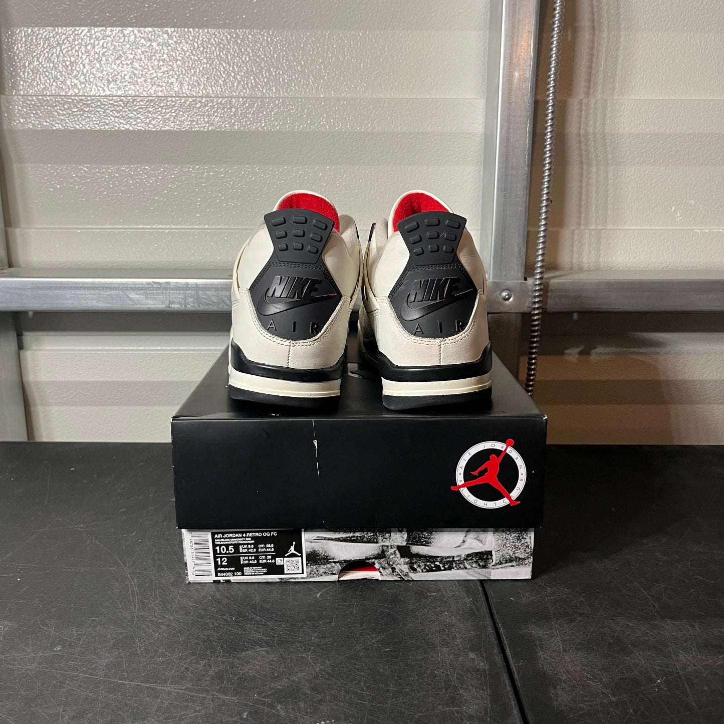 Size 10.5 - AJ 4 Flight Club