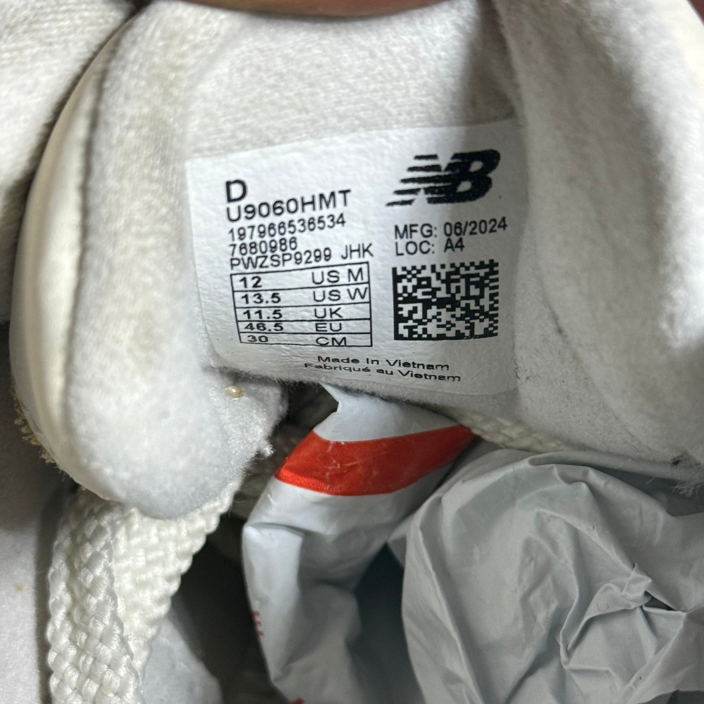 Size 12 - New Balance 9060 Balance Wheat