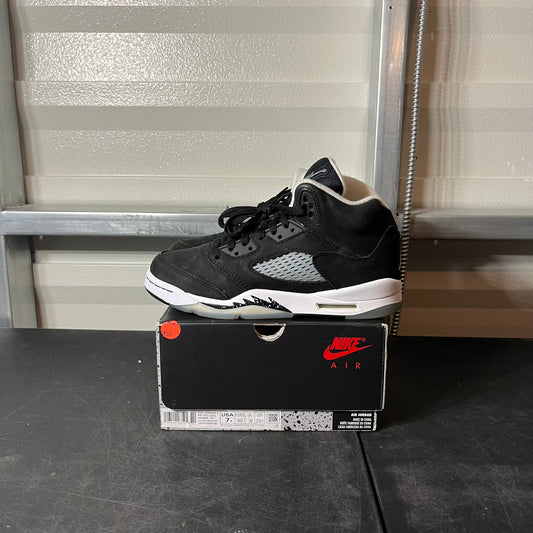 Size 7Y - AJ 5 Moonlight