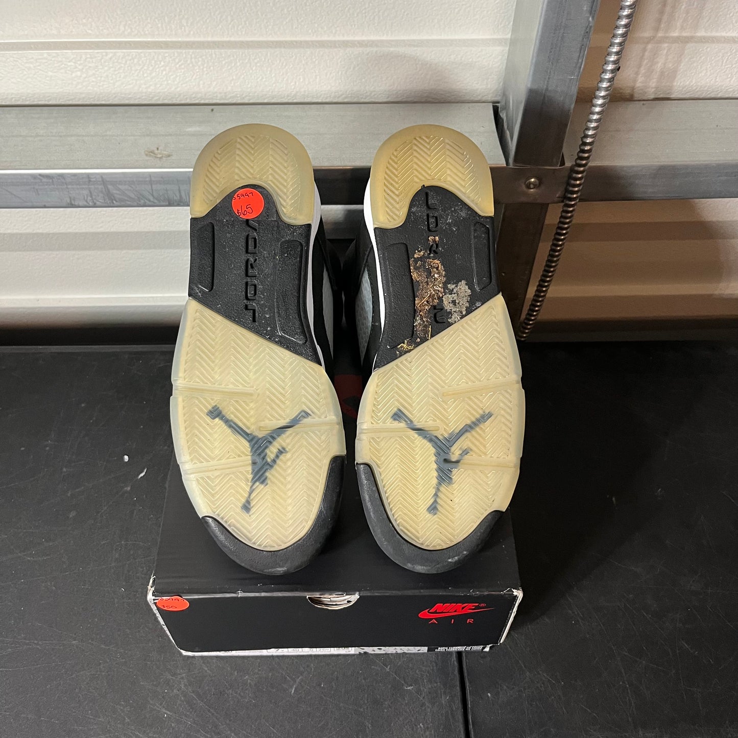 Size 7Y - AJ 5 Moonlight