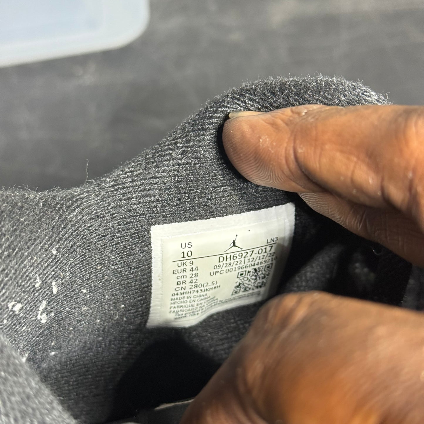 Size 10 - AJ 4 Yellow Thunder