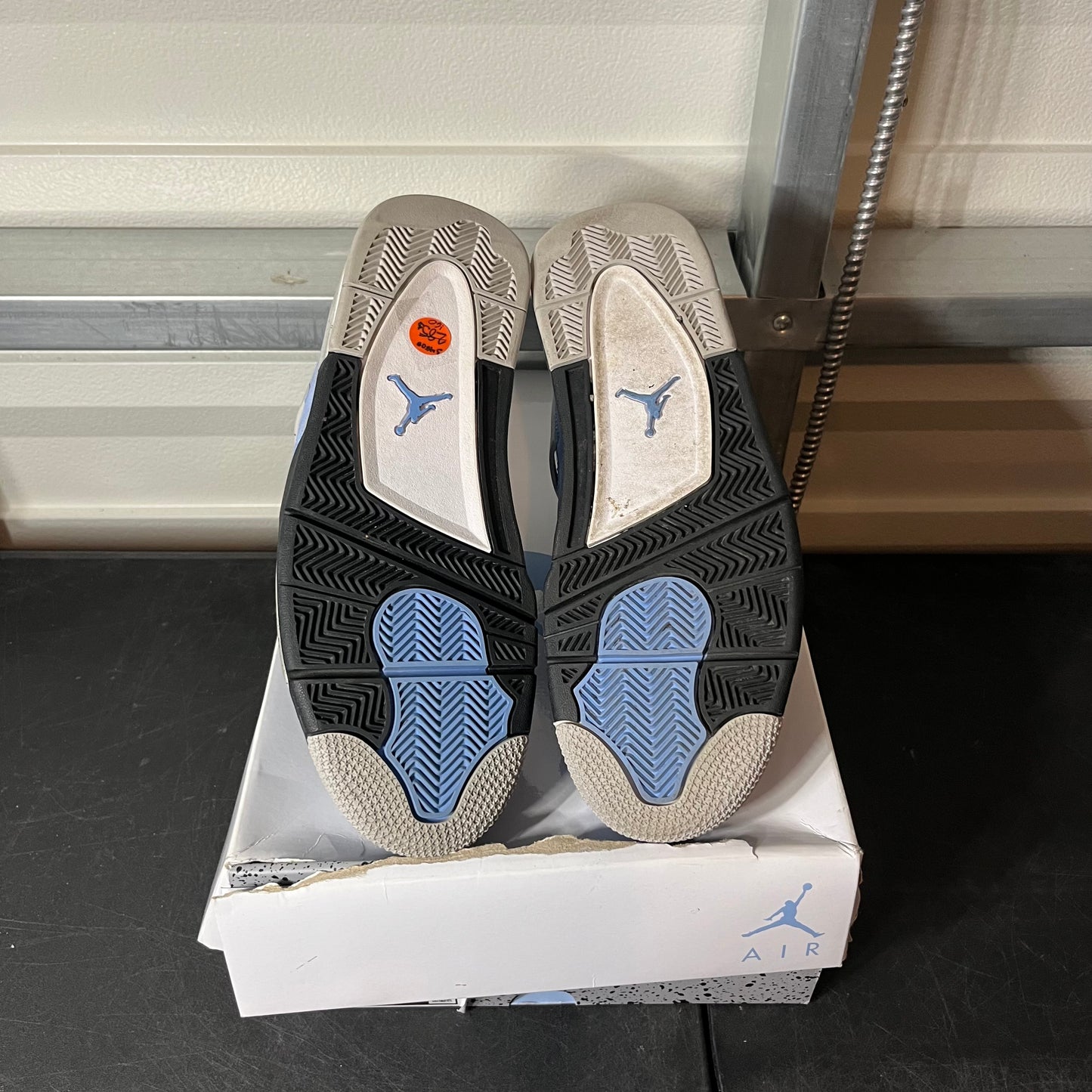 Size 11 - AJ 4 UNC
