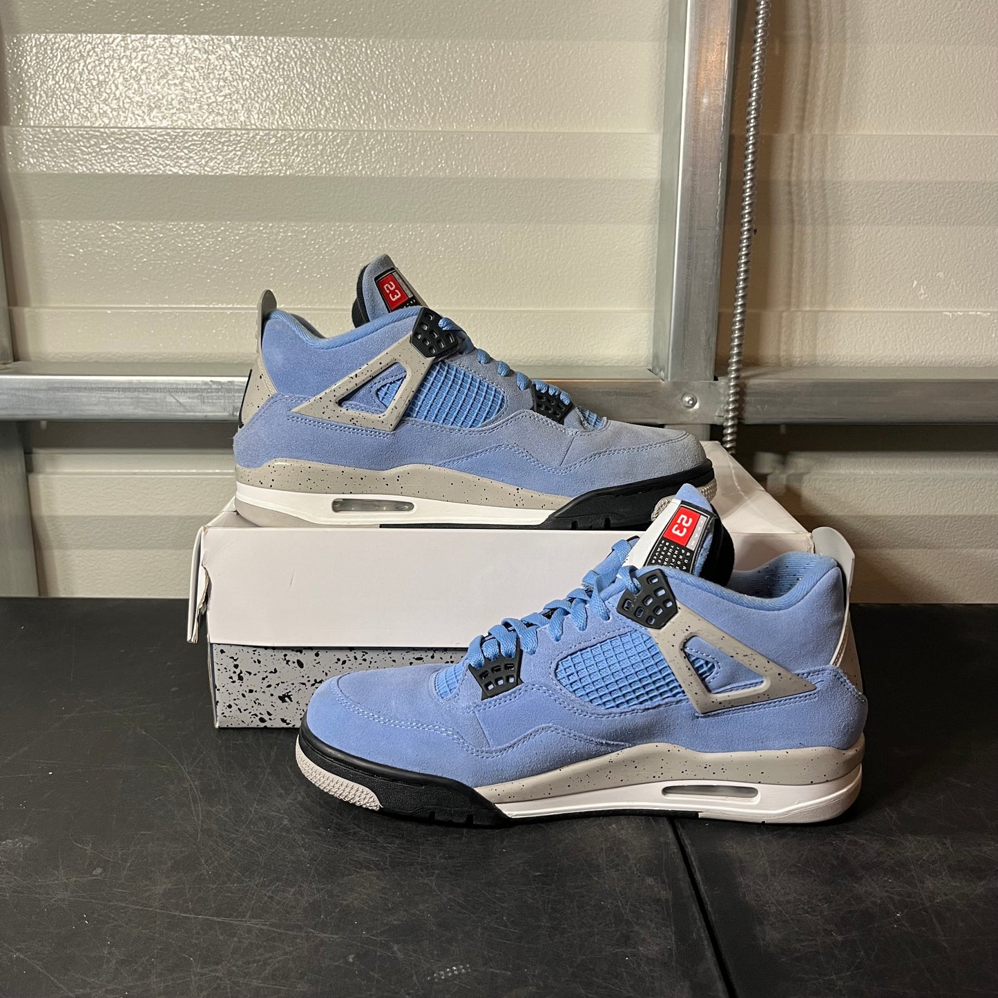 Size 11 - AJ 4 UNC