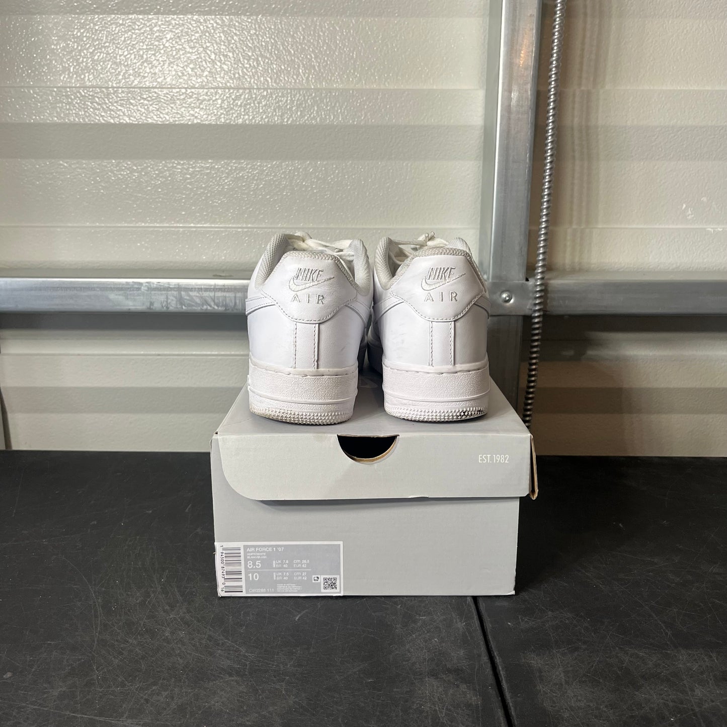 Size 8.5 - AF 1 White