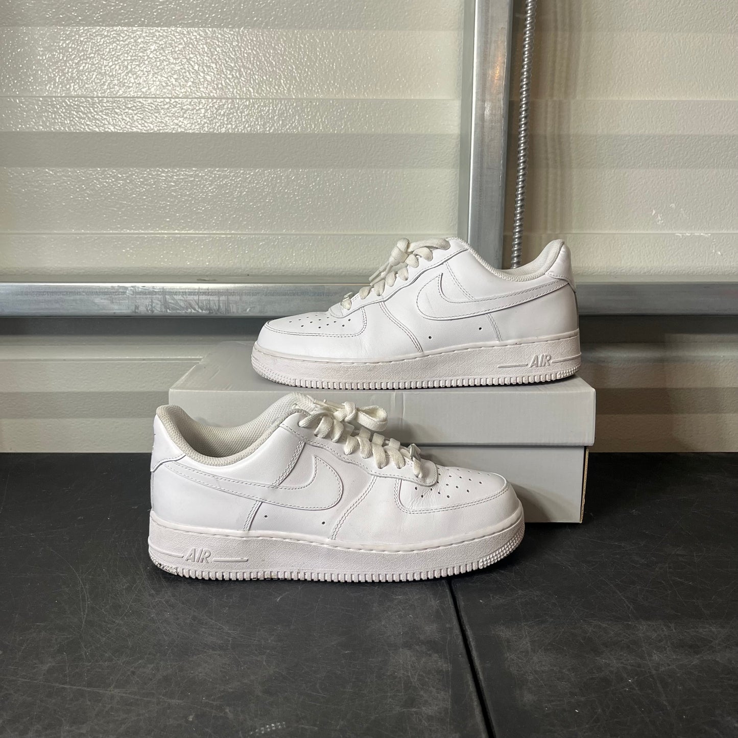 Size 8.5 - AF 1 White