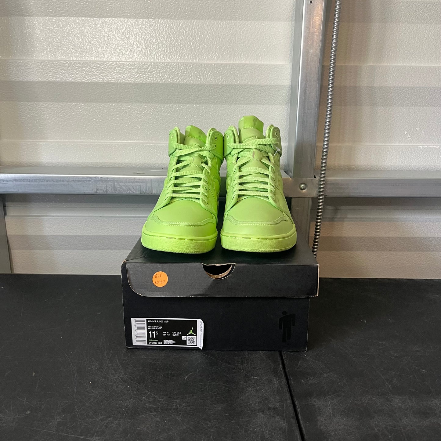 Size 11.5W - AJ 1 Ajko Billie Eilish