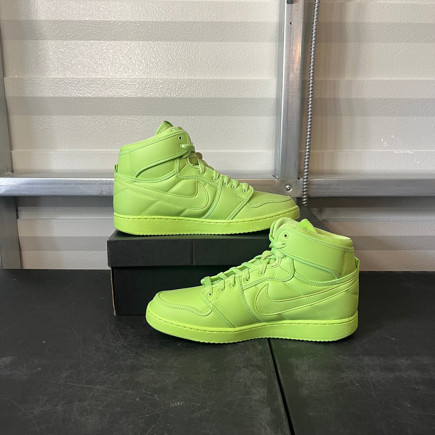 Size 11.5W - AJ 1 Ajko Billie Eilish