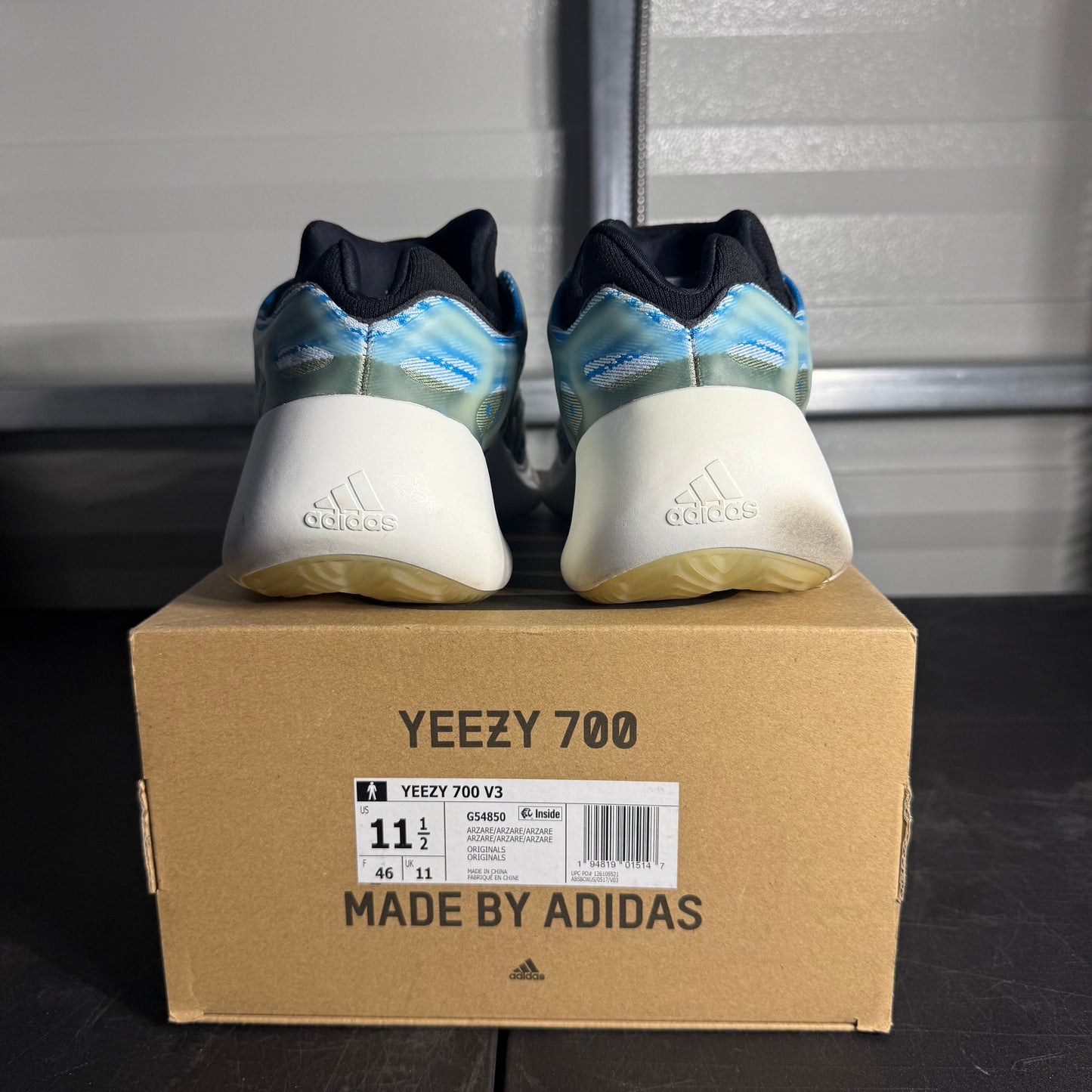 Size 11.5 - Yeezy 700 V3 Arzareth