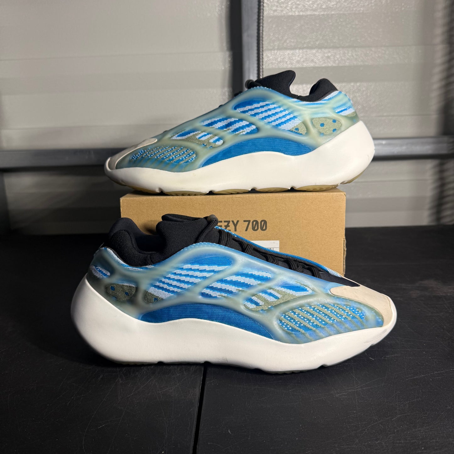 Size 11.5 - Yeezy 700 V3 Arzareth