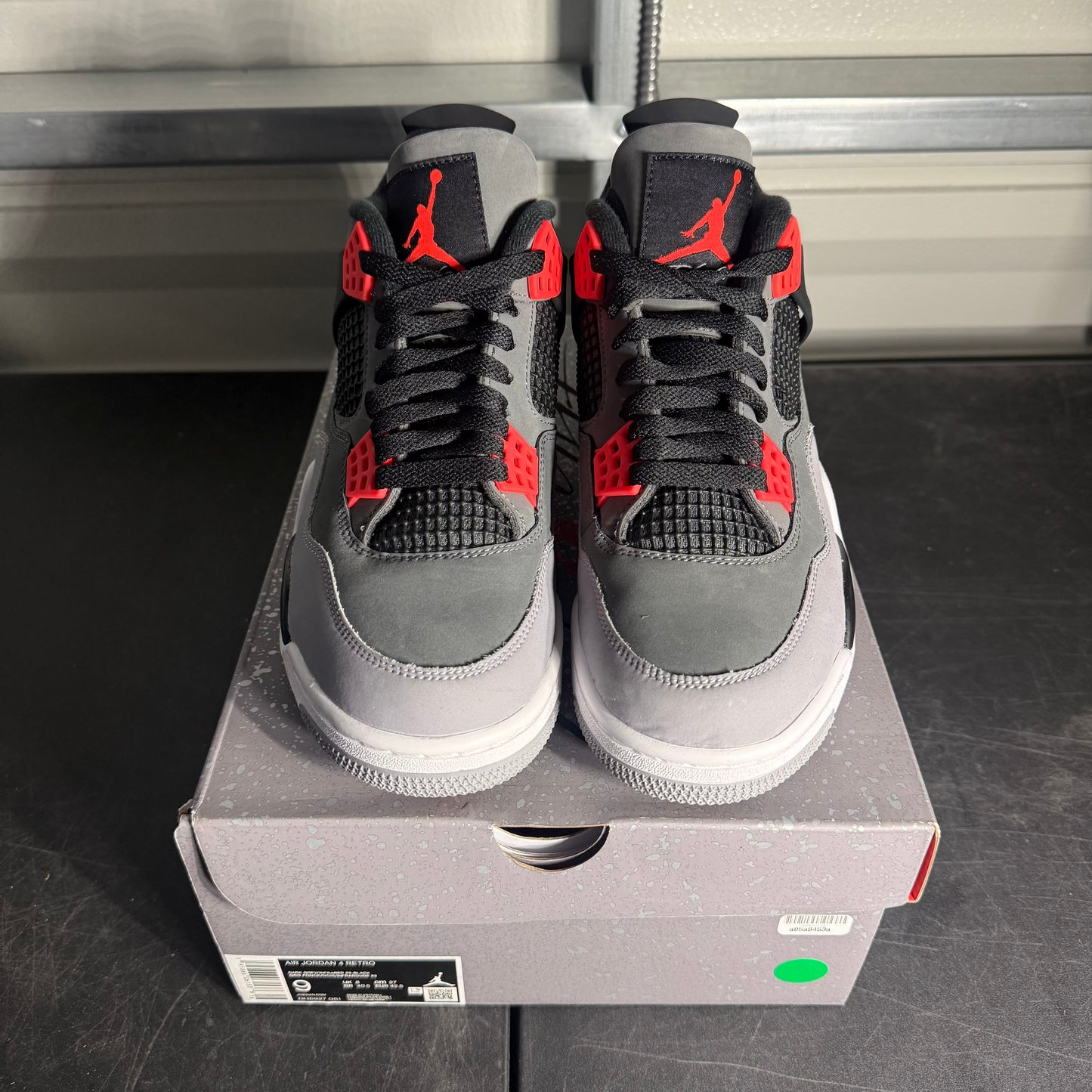 Size 9 - AJ 4 Infrared