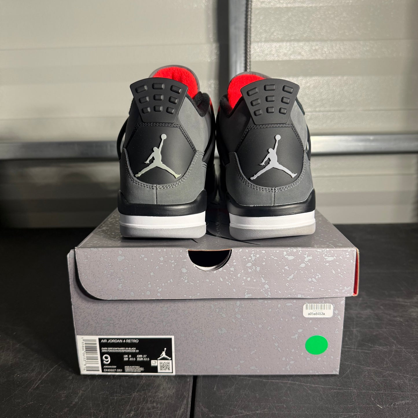 Size 9 - AJ 4 Infrared