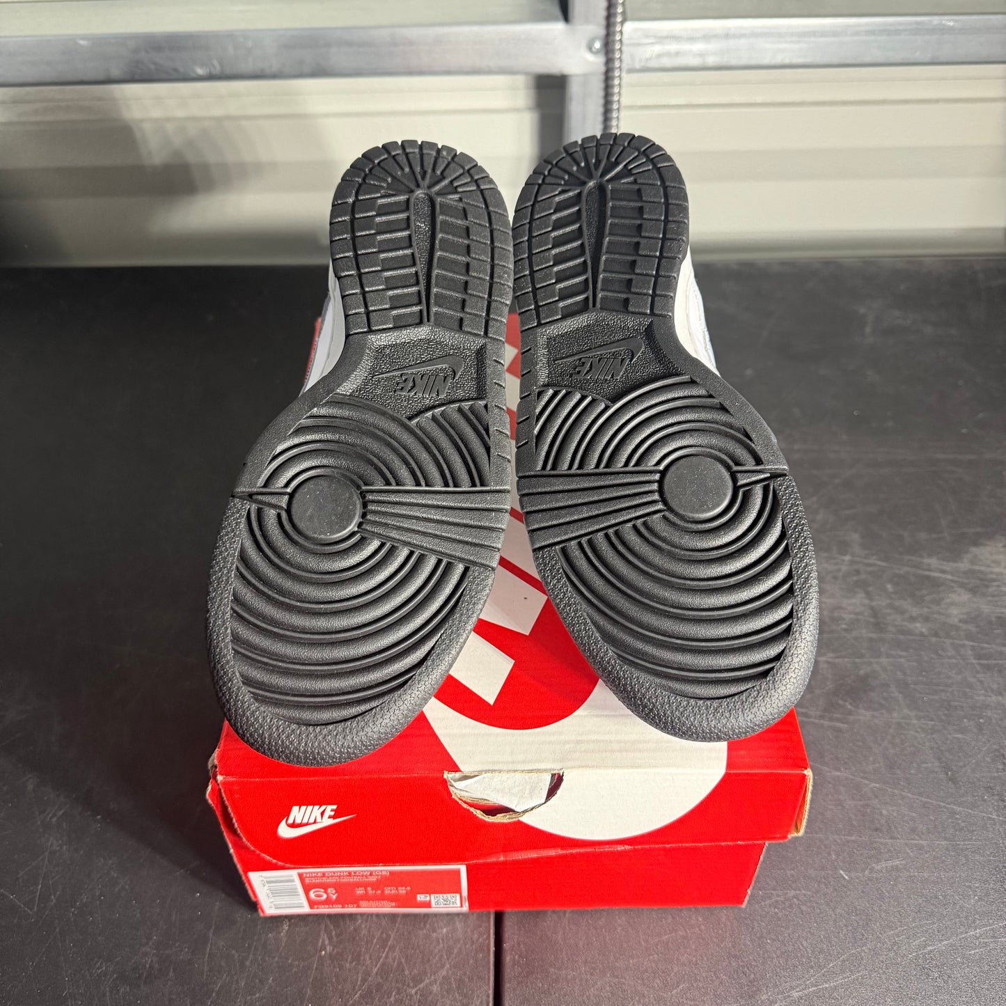 Size 6.5Y - Dunk Grey