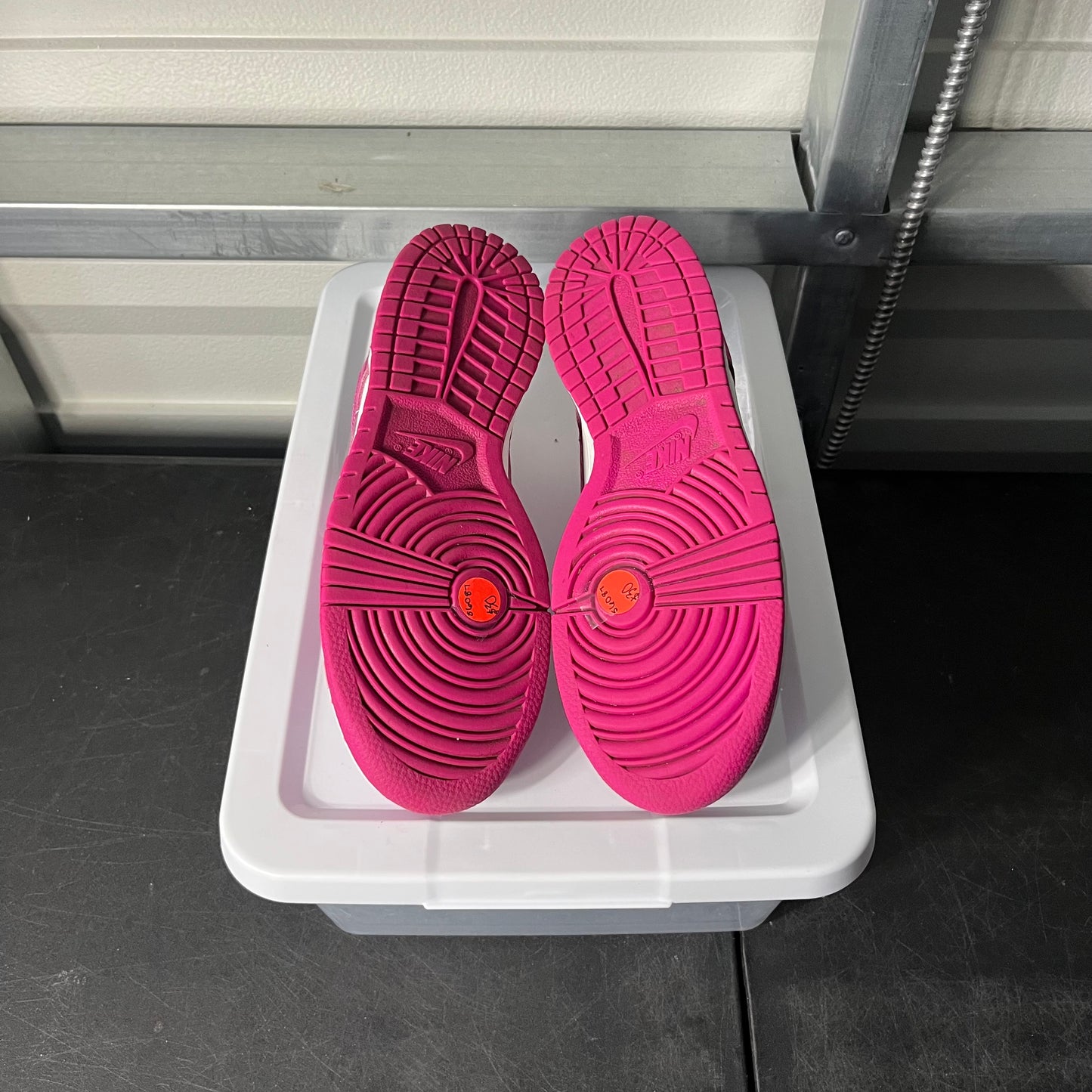 Size 7 - Dunk Fuschia