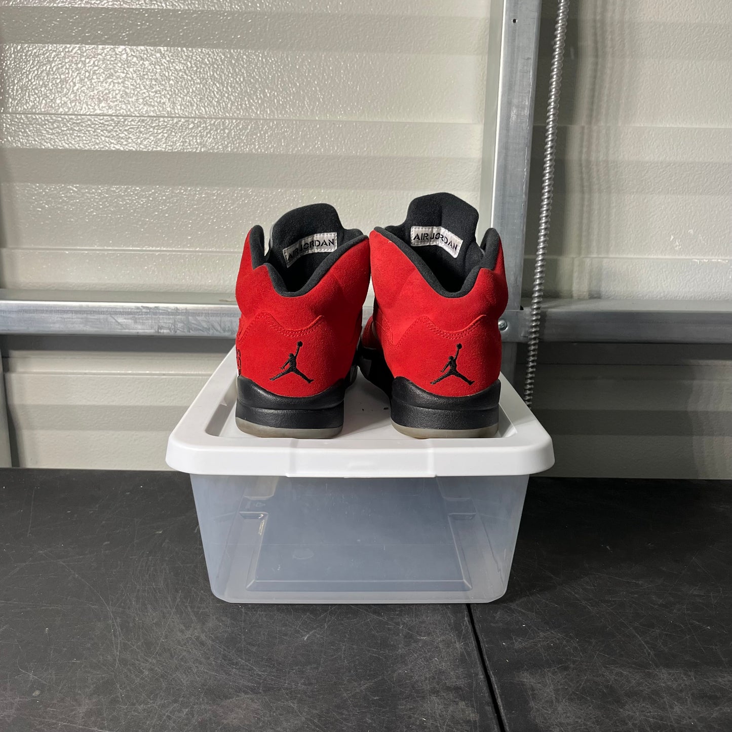 Size 8 - AJ 5 Raging Bull