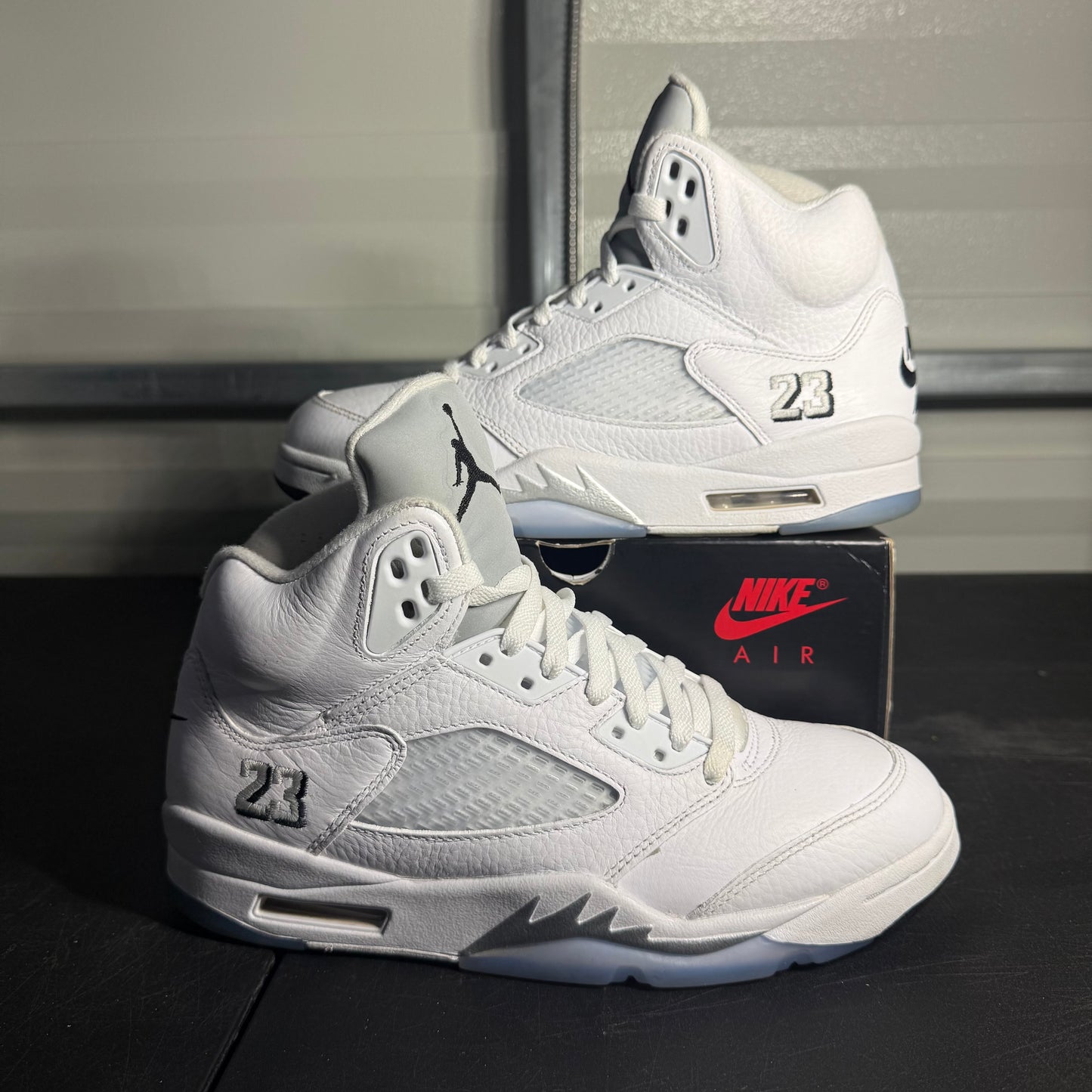 Size 8 - AJ 5 White Metallic