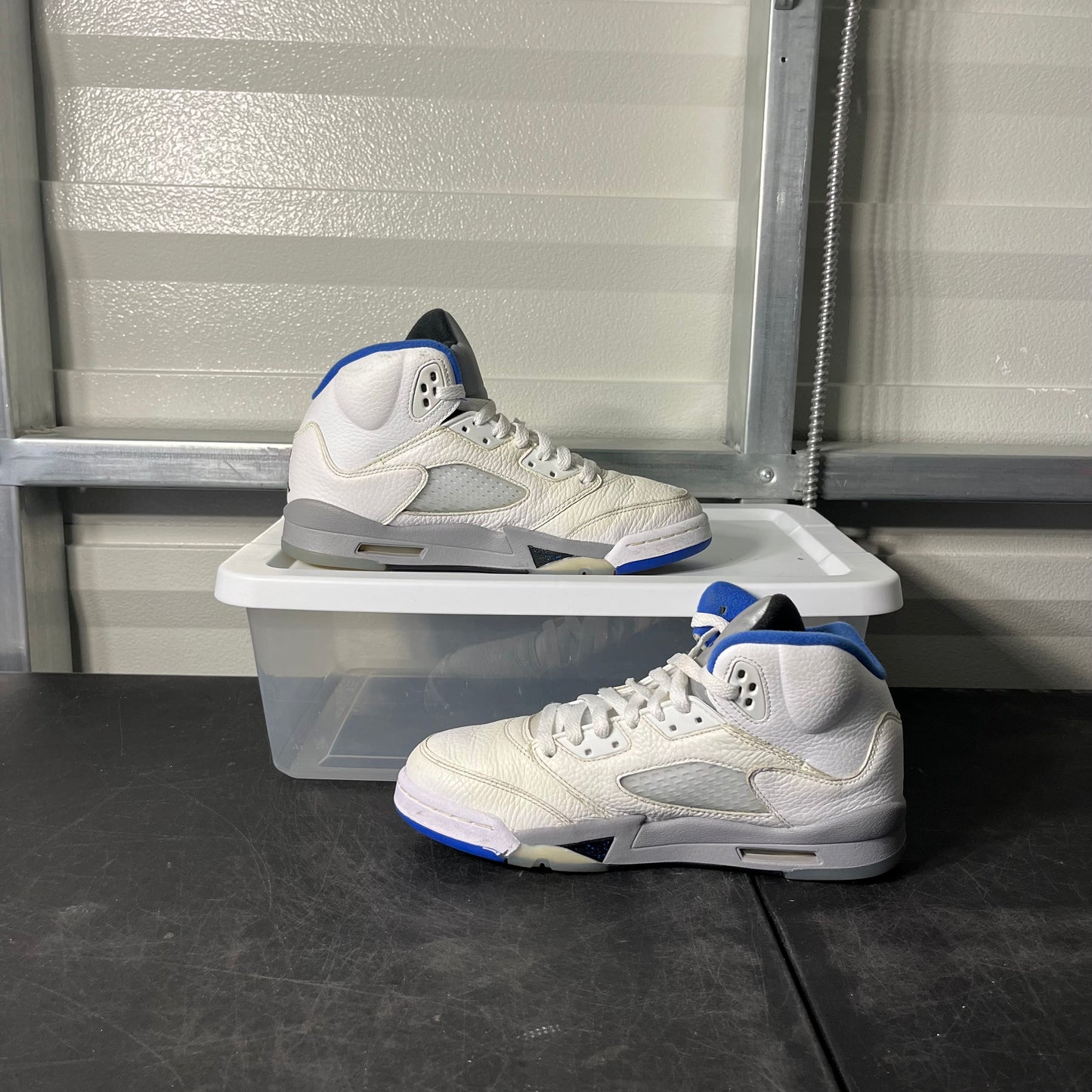 Size 7 - AJ 5 Stealth