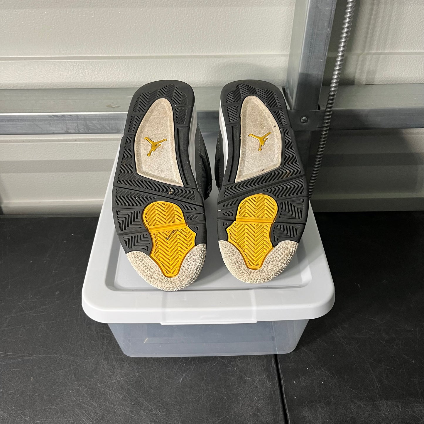 Size 6.5 - AJ 4 Cool Grey