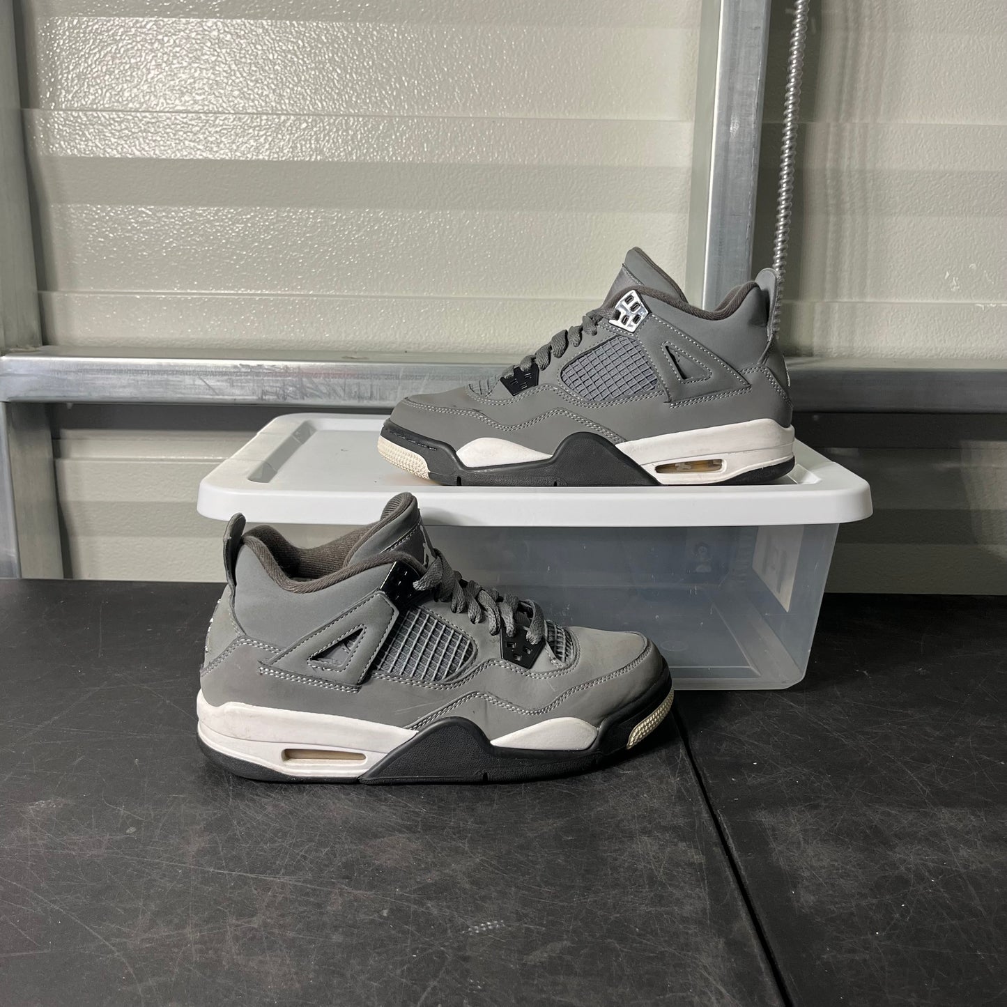 Size 6.5 - AJ 4 Cool Grey