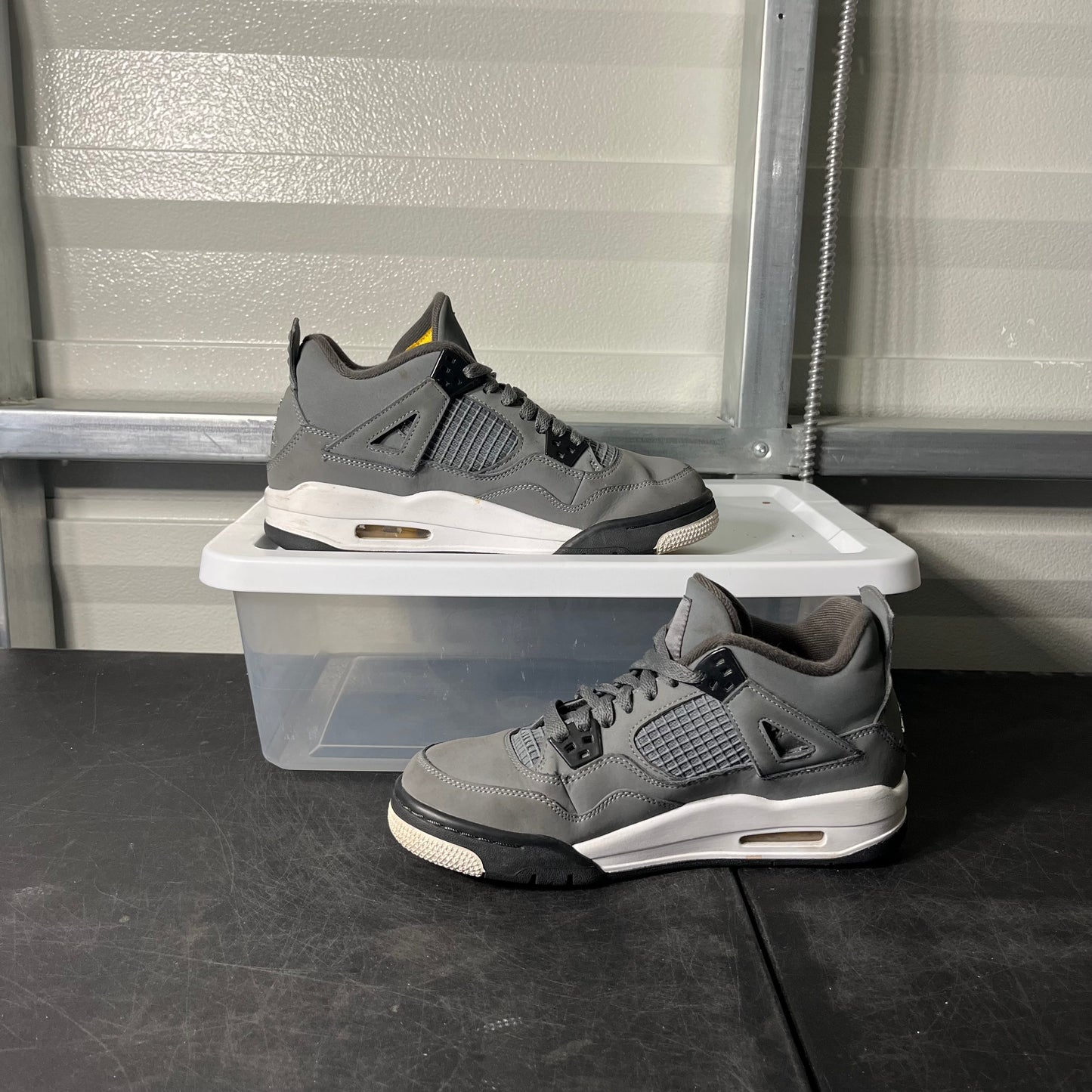 Size 6.5 - AJ 4 Cool Grey