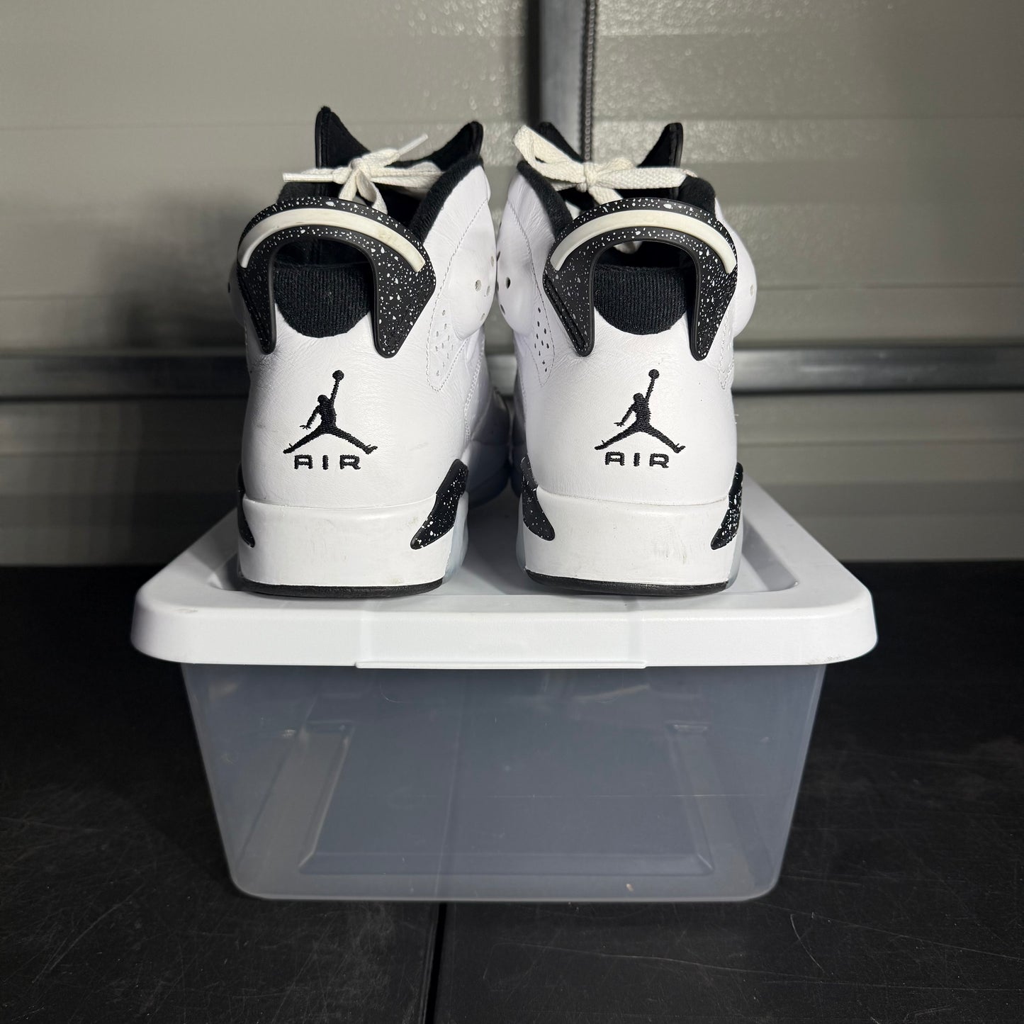 Size 10.5 - AJ 6 White Oreo