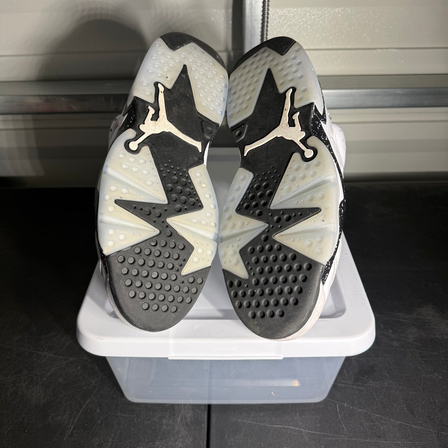 Size 10.5 - AJ 6 White Oreo