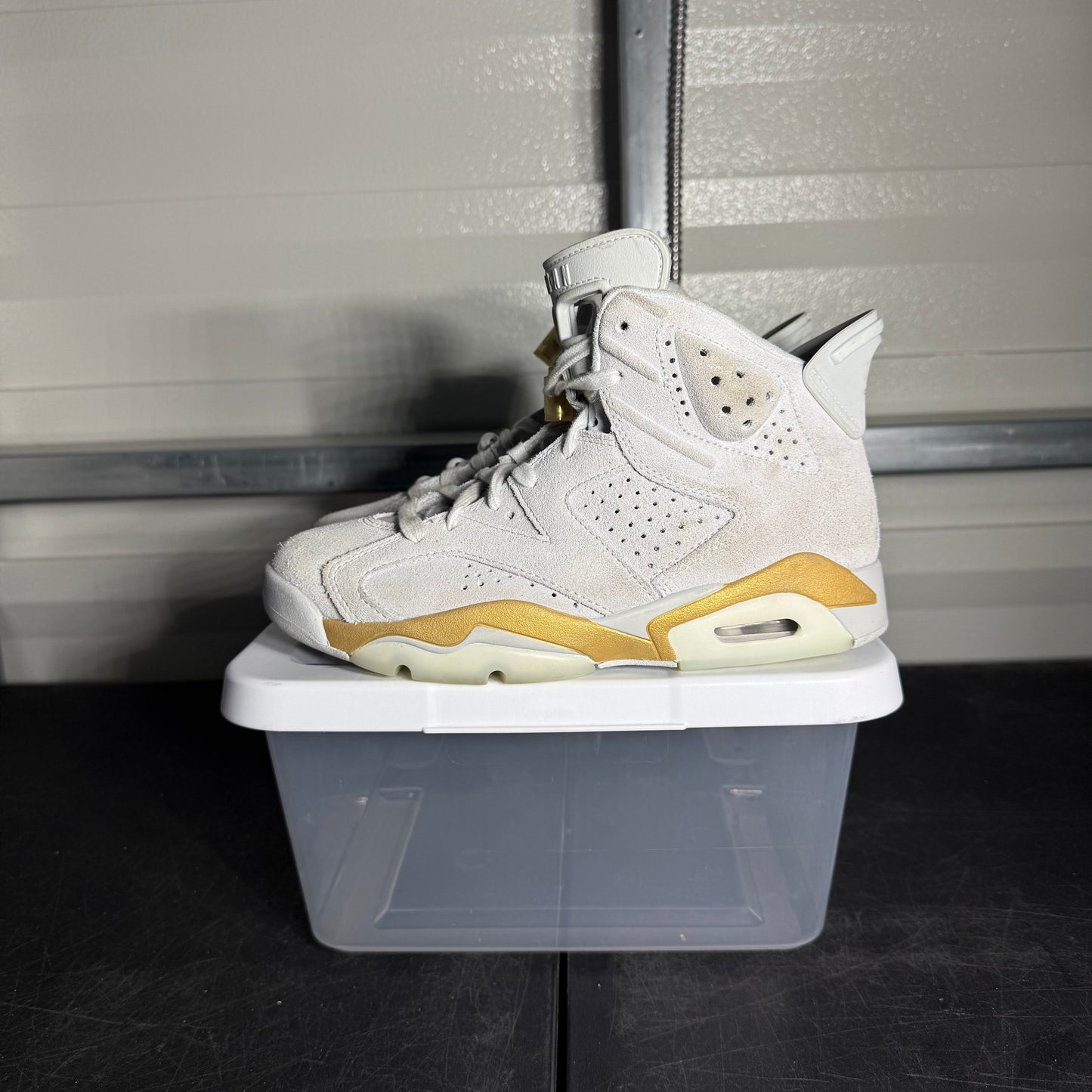 Size 7W - AJ 6 Gold