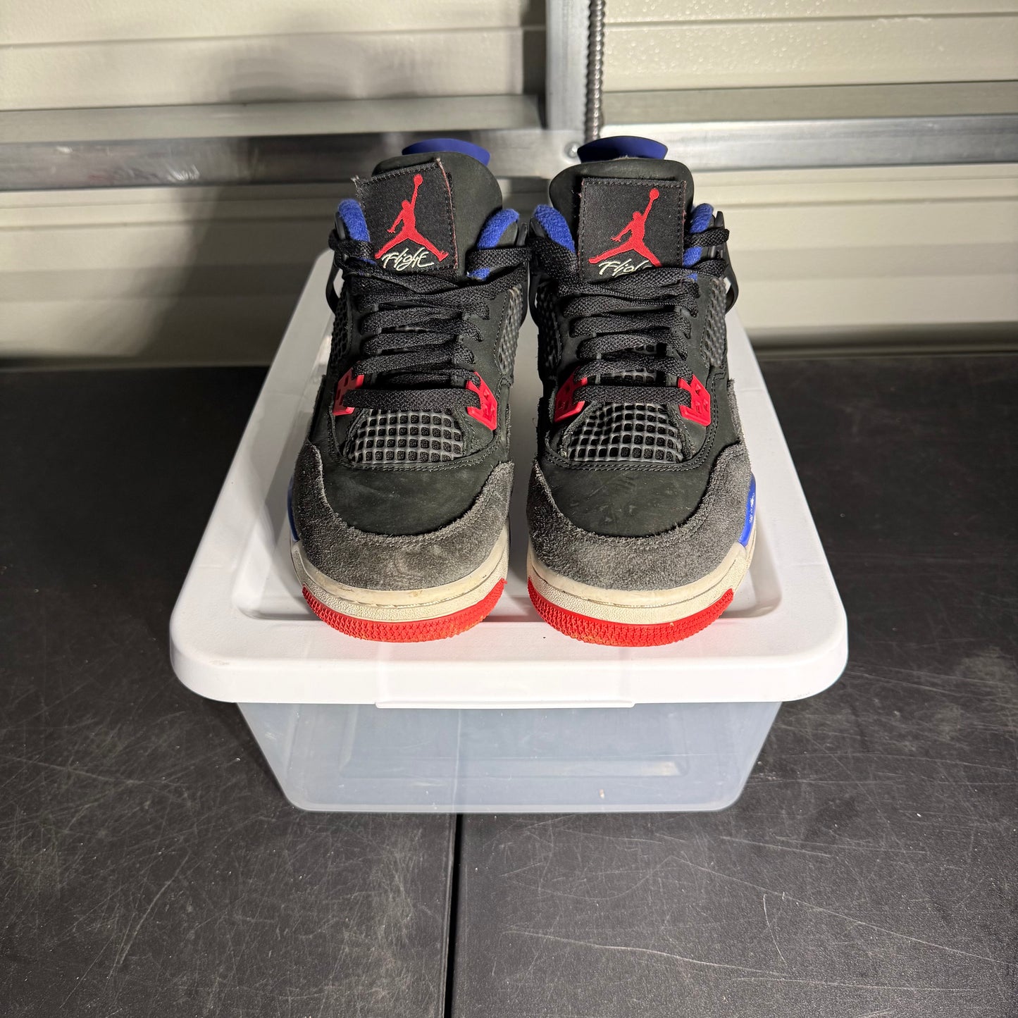 Size 6Y - AJ 4 Rare Air