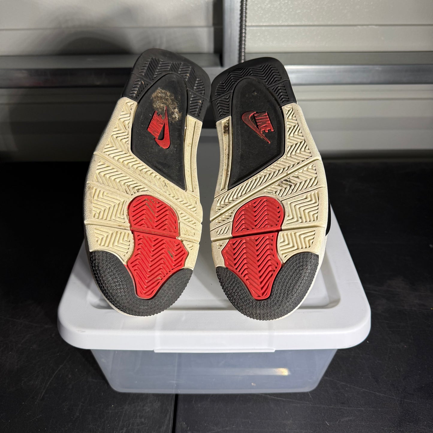 Size 7.5 - AJ 4 Flight Club
