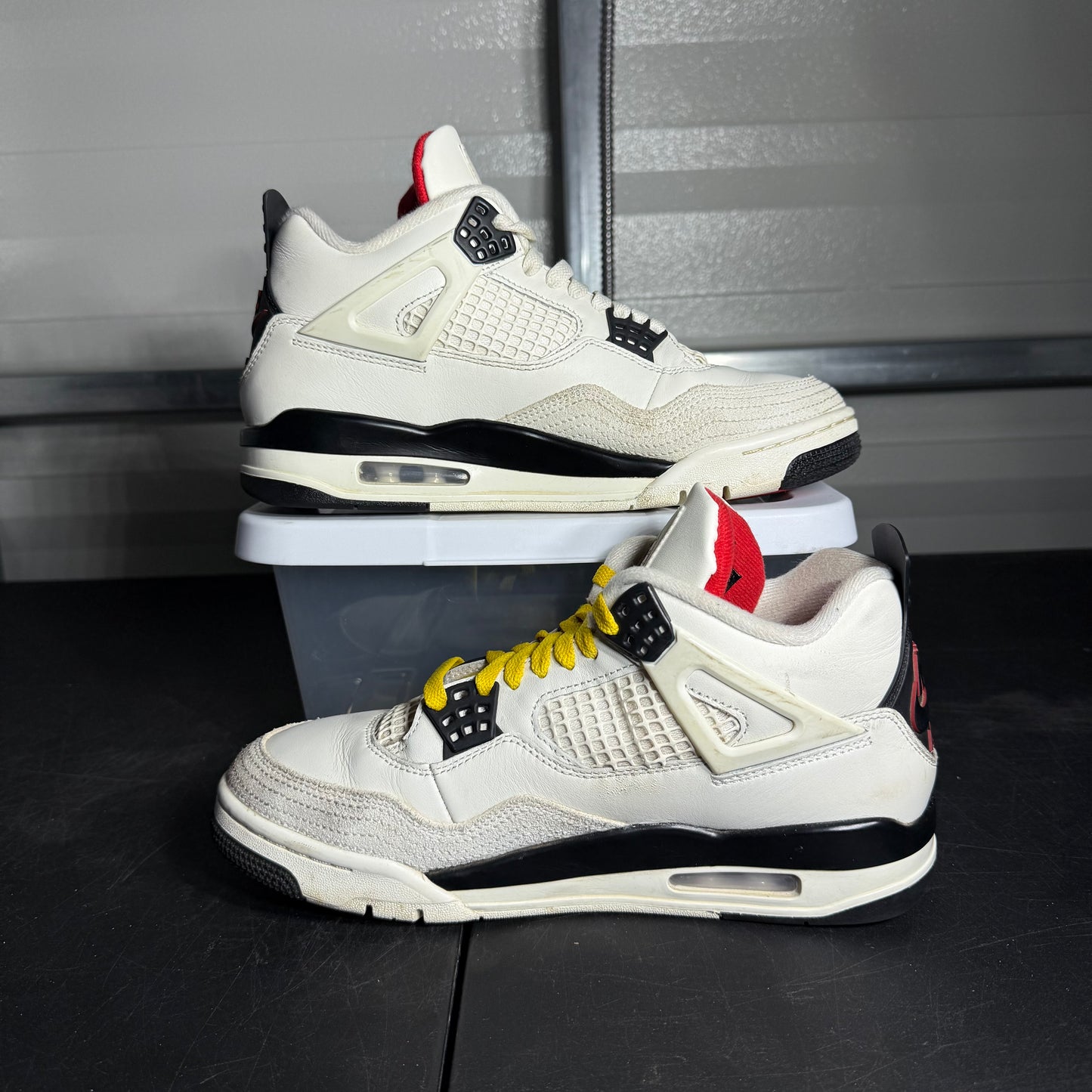 Size 7.5 - AJ 4 Flight Club