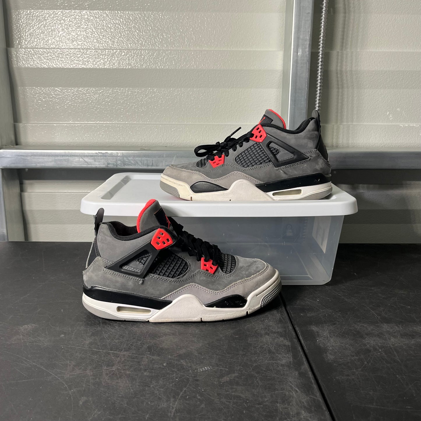Size 7Y - AJ 4 Infrared