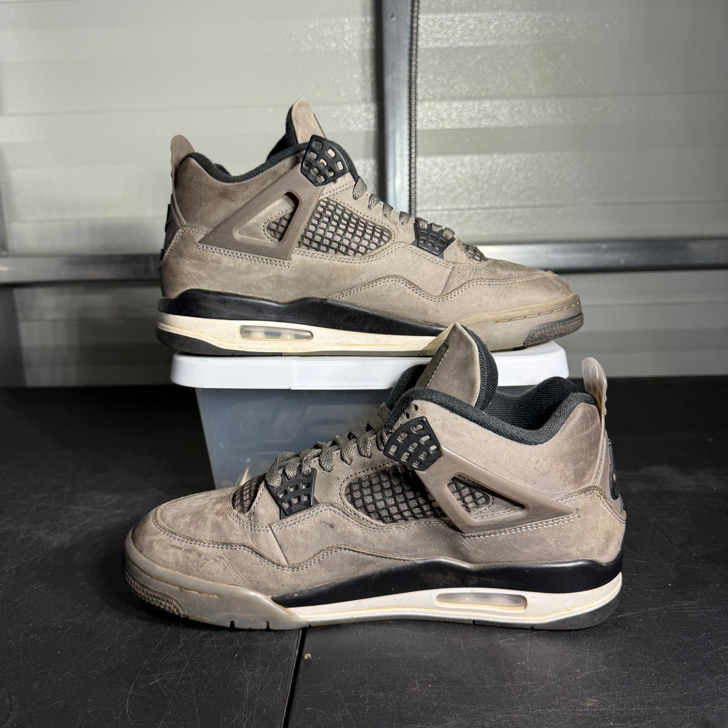 Size 10 - AJ 4 Cavestone