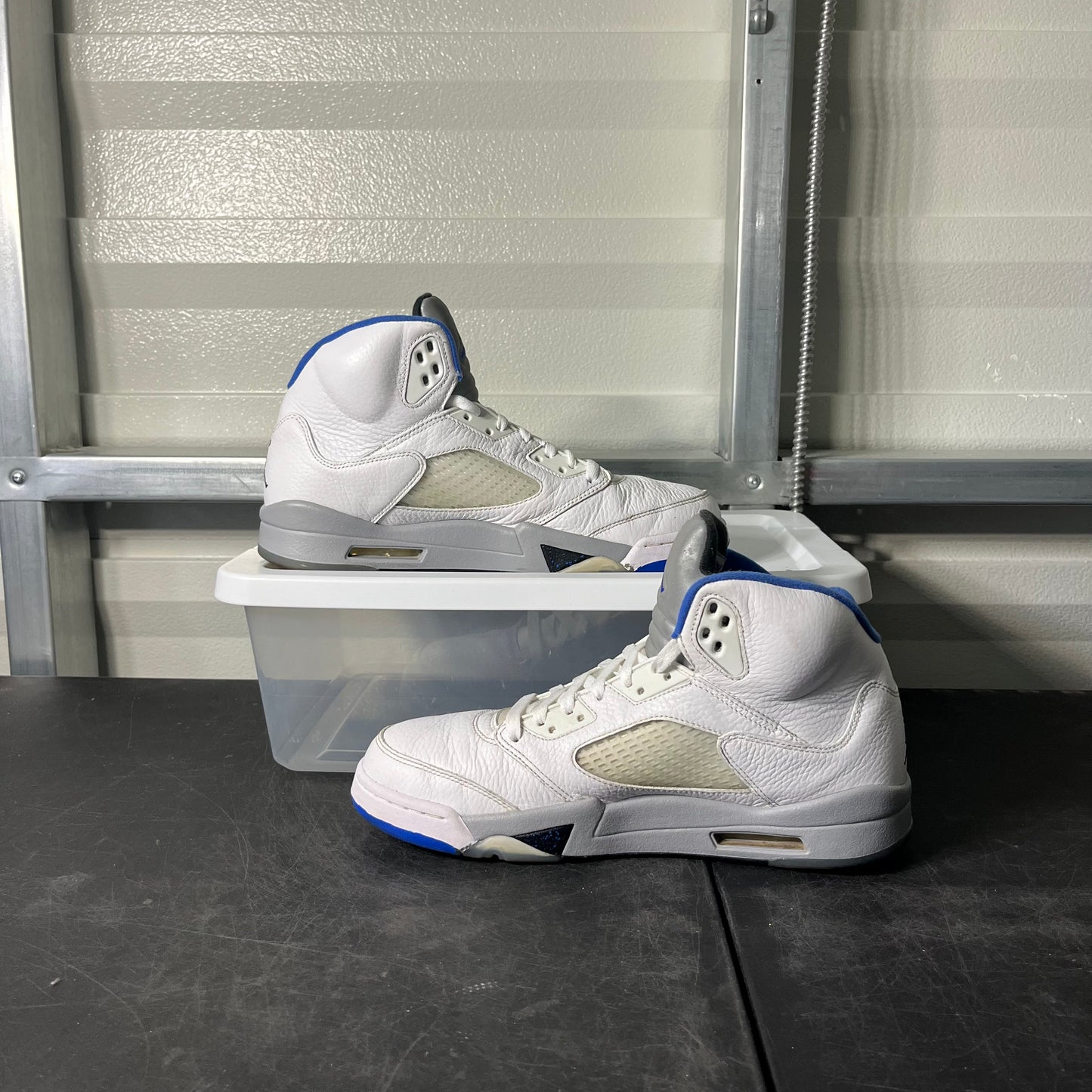 Size 11 - AJ 5 Stealth