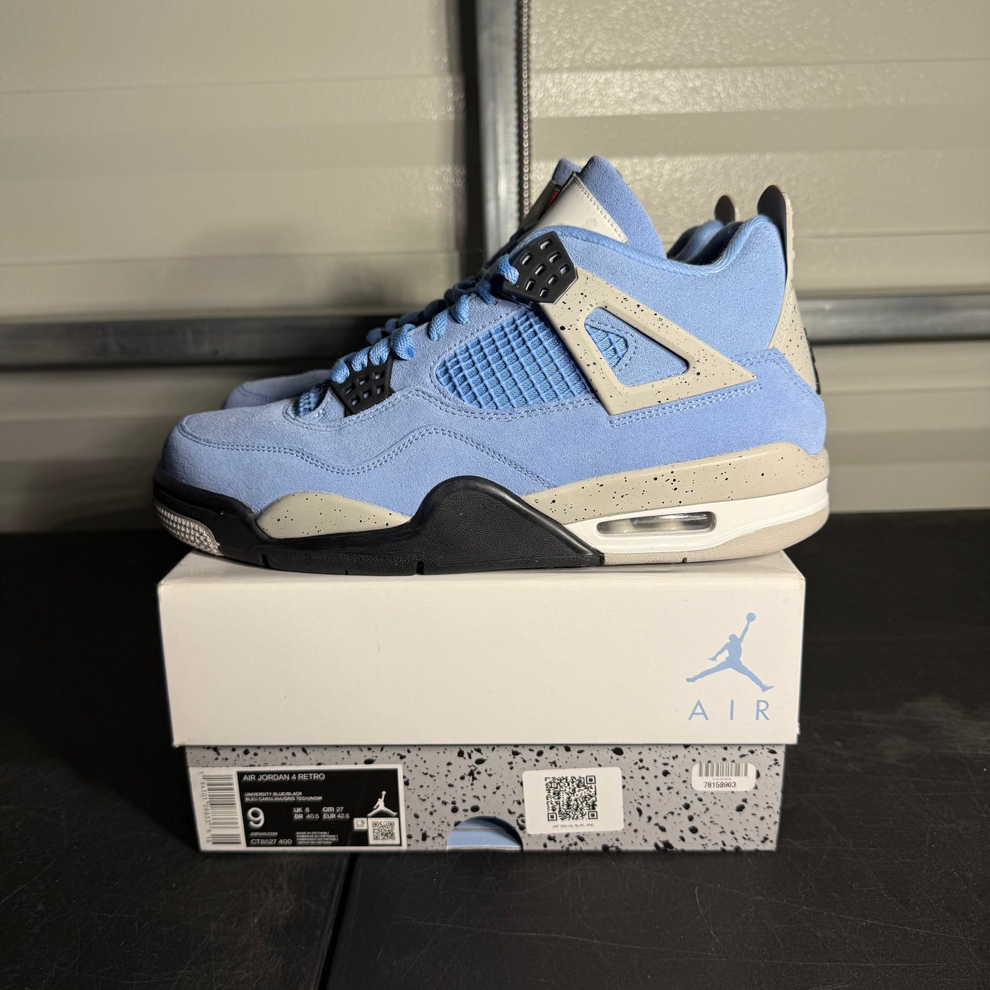 Size 9 - AJ 4 UNC