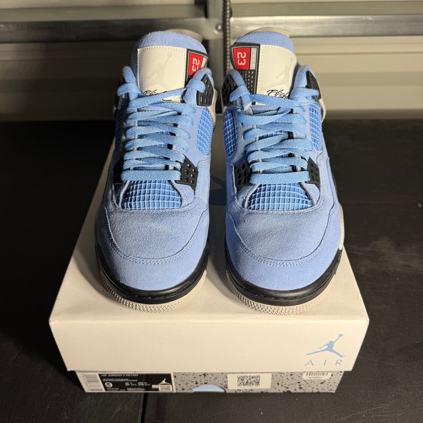 Size 9 - AJ 4 UNC
