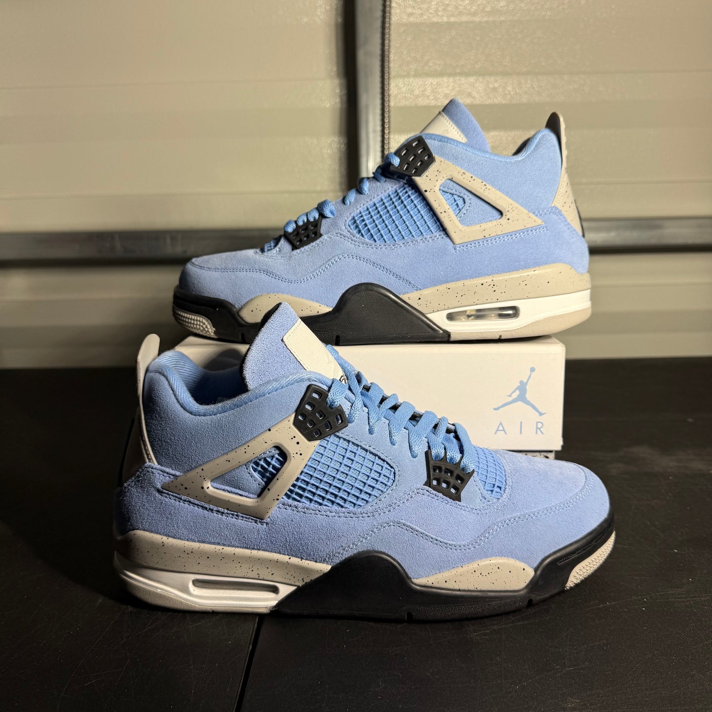 Size 9 - AJ 4 UNC