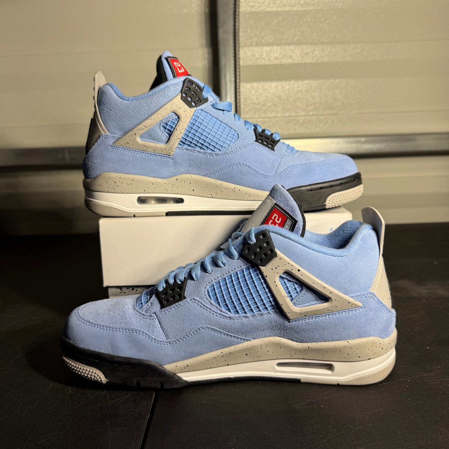 Size 9 - AJ 4 UNC