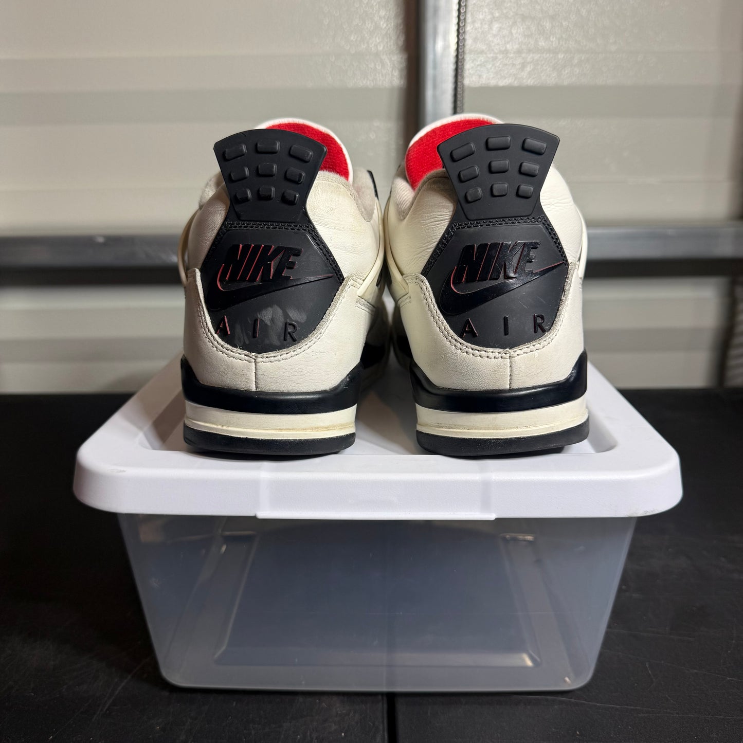 Size 9.5 - AJ 4 Flight Club