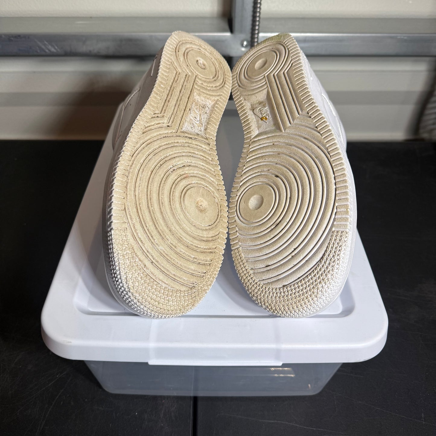 Size 10 - AF 1 Supreme White