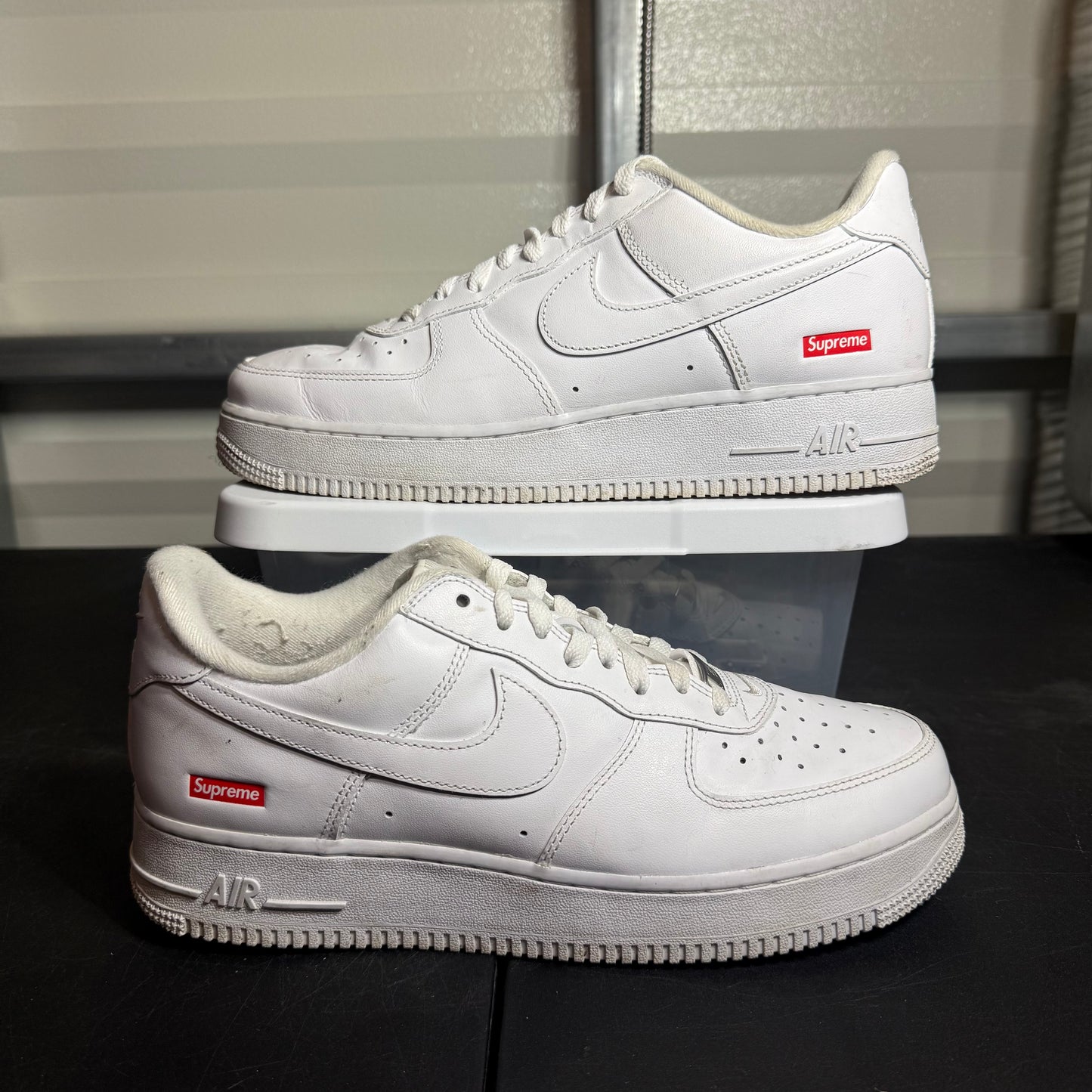 Size 10 - AF 1 Supreme White
