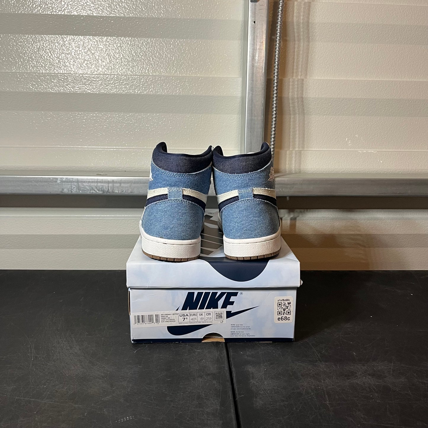 Size 7.5 - AJ 1 Washed Denim