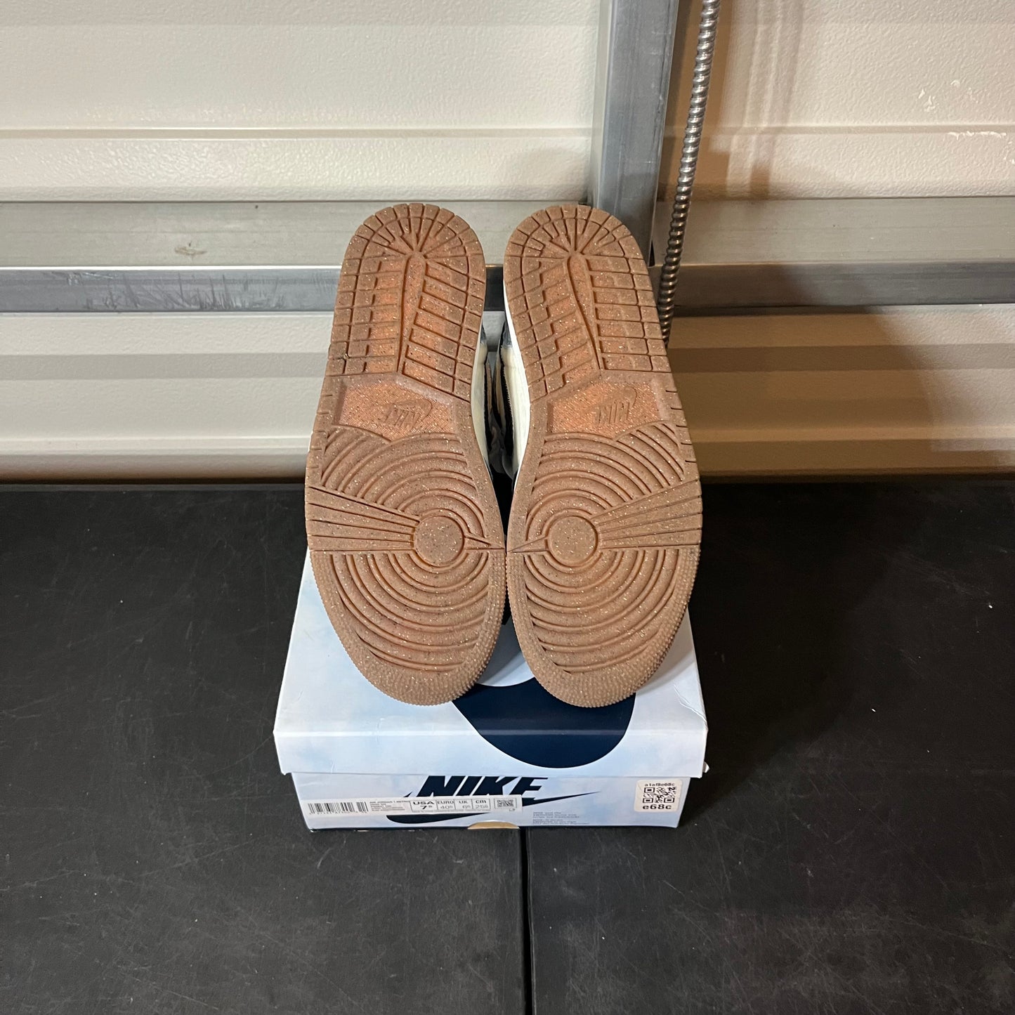 Size 7.5 - AJ 1 Washed Denim