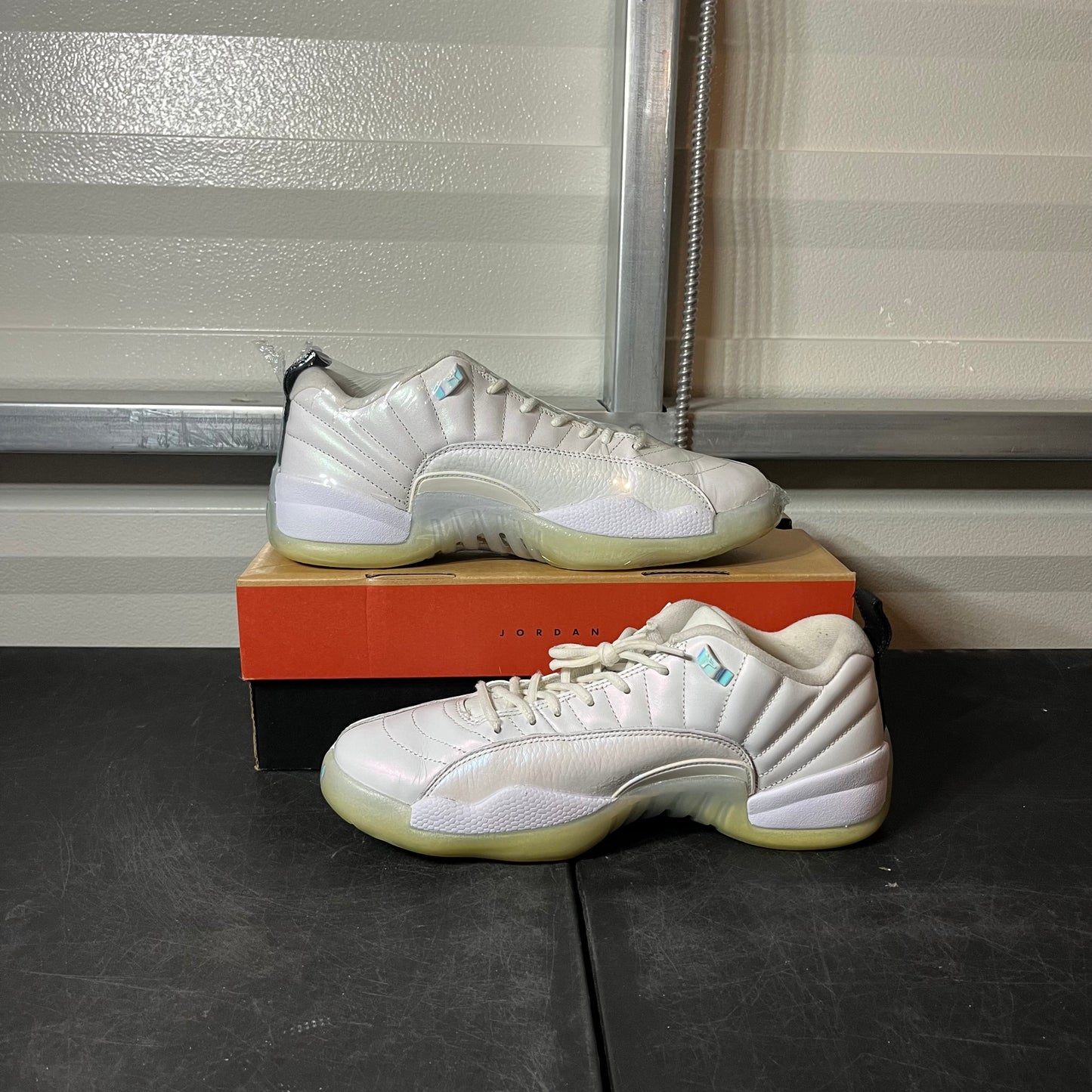 Size 10 - AJ 12 Low Easter