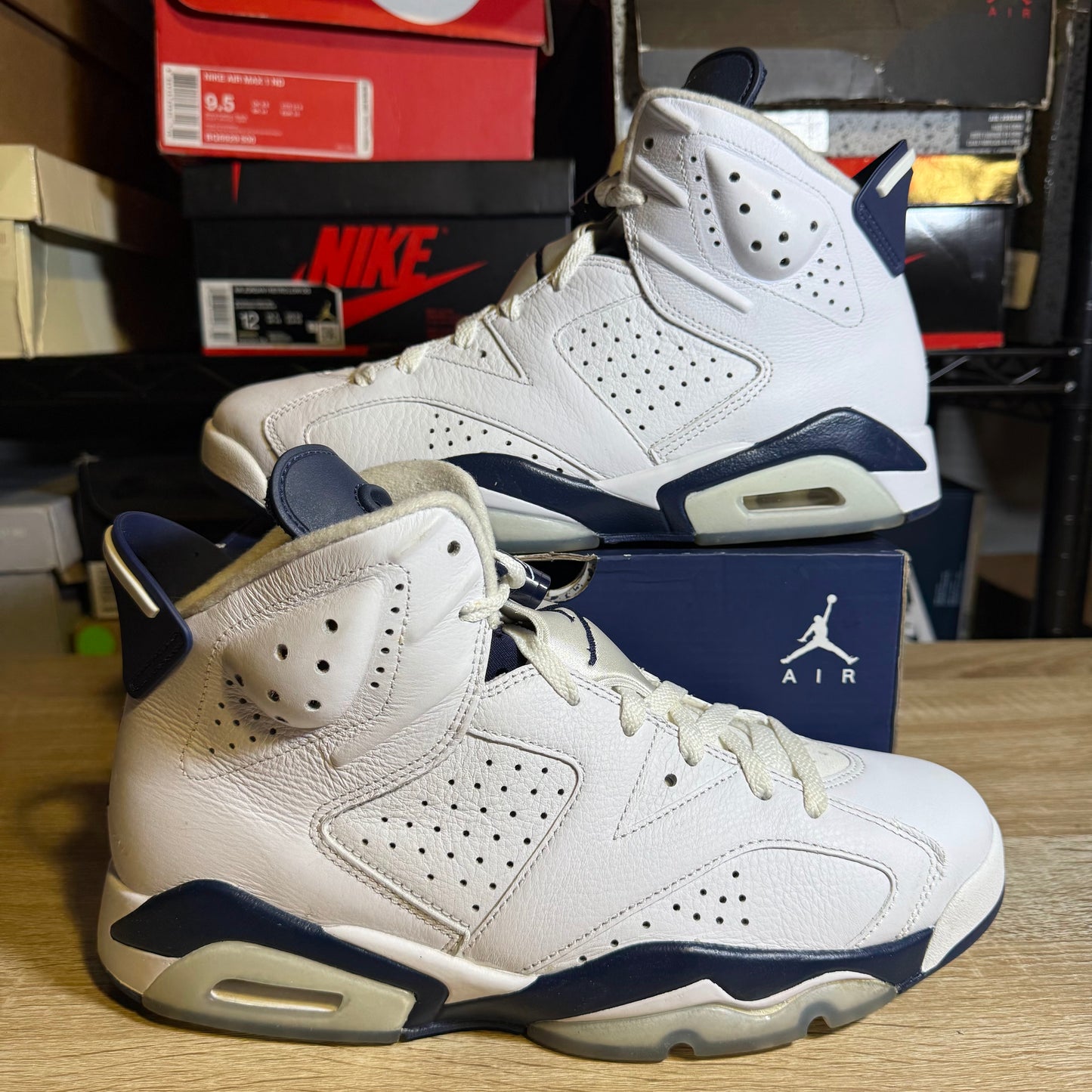 Size 10 - AJ 6 Retro Midnight Navy
