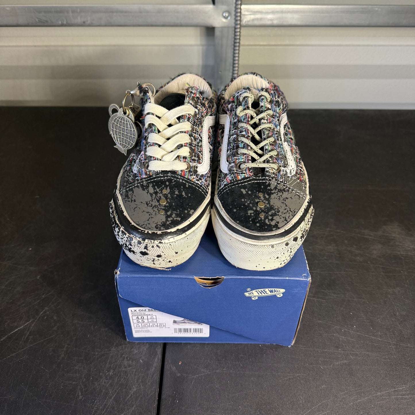 Size 4M - Vans Old Skool