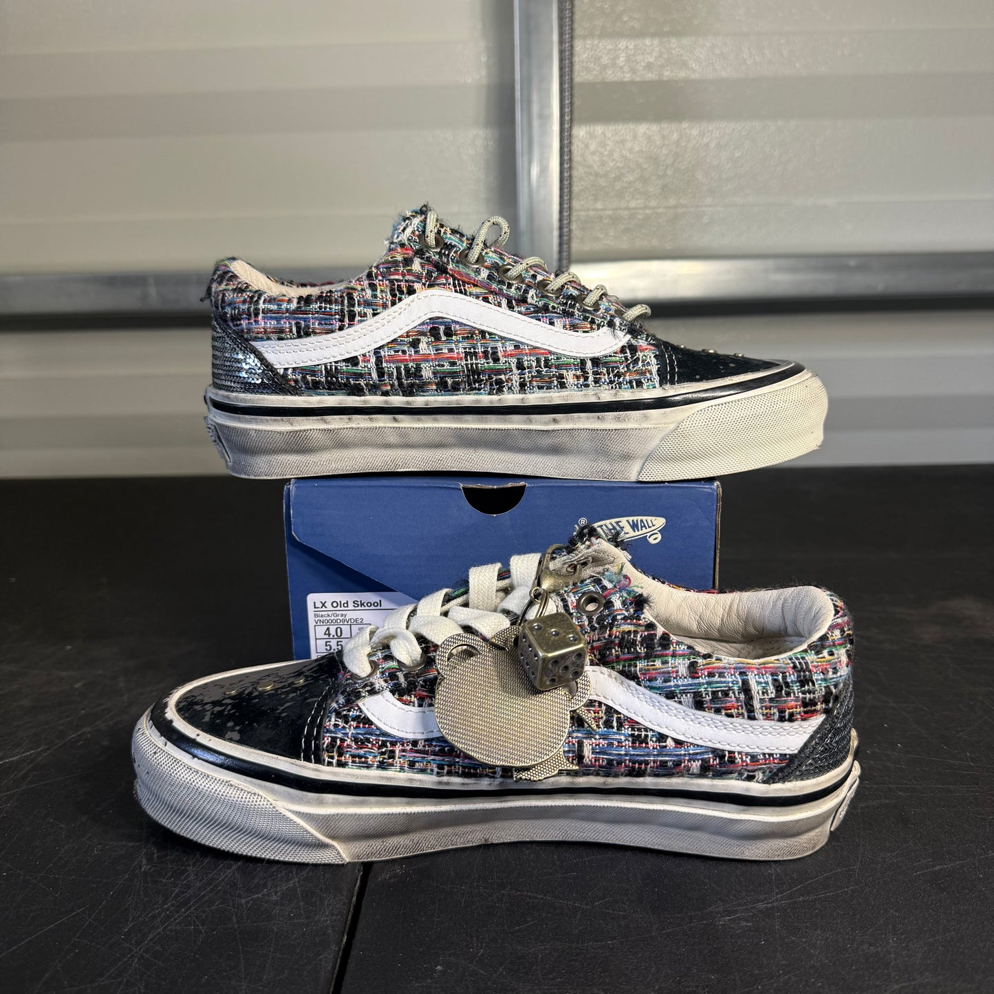 Size 4M - Vans Old Skool